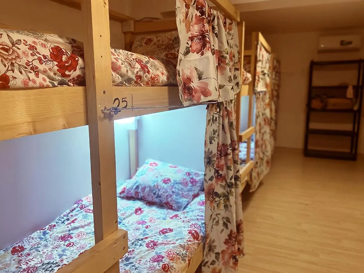 Unique City Hostel 100 Meters From Beach Larnaca